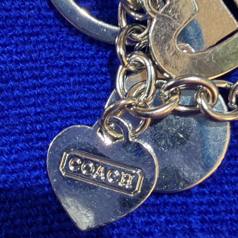 Gold and Teal Heart Keychain. - Picture 10 of 10
